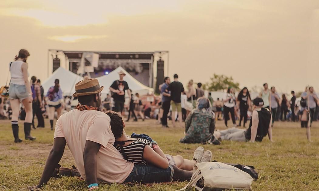 Tips For Traveling to Music Festivals on a Budget