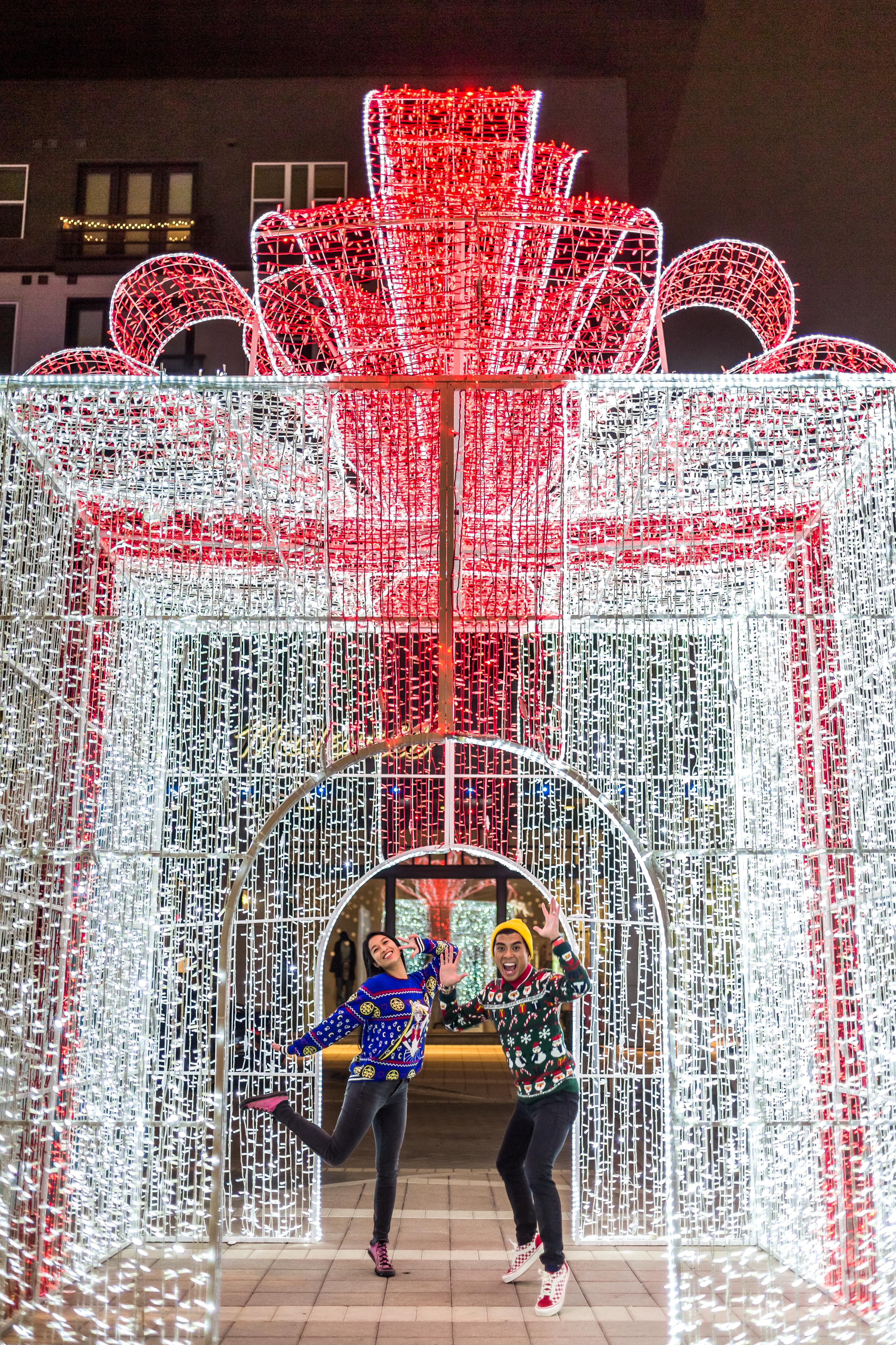 PLANO, TEXAS DAZZLES AND DELIGHTS THIS HOLIDAY SEASON