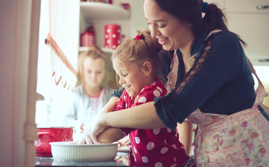 How To Teach Your Children To Be Household Helpers