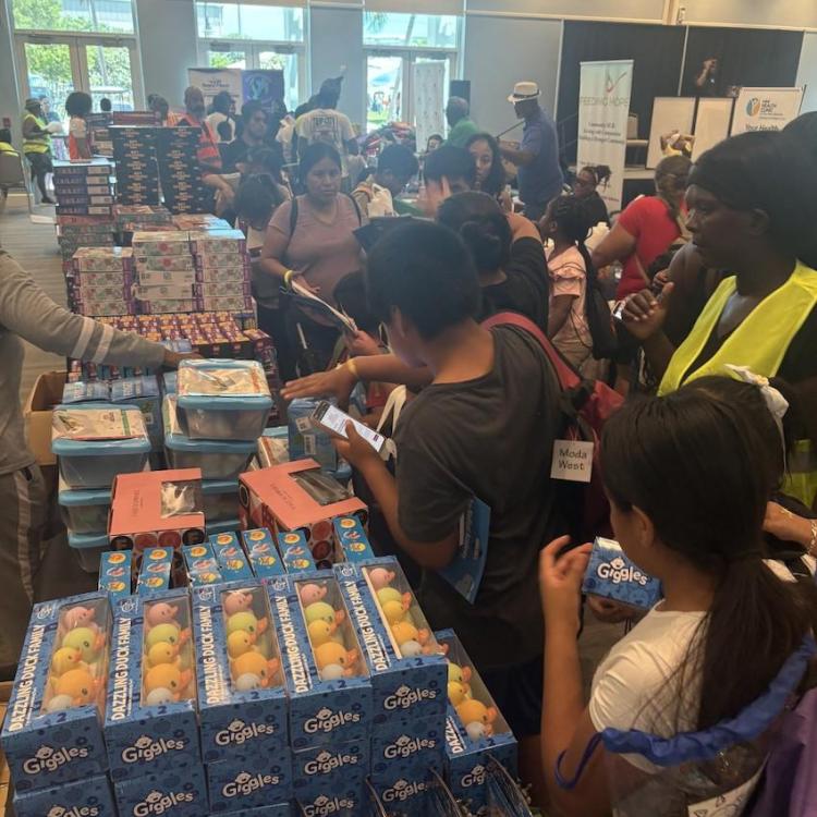 Help Marine Toys for Tots Deliver Hope to Children Experiencing Poverty