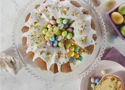 Wow Your Easter Guests With Easy Spring Surprise Cake 