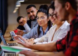 Scholars’ Program Aims to Close America’s Tech Talent Gap 