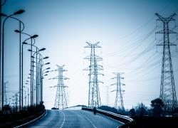 Why We Need to Strengthen and Expand America’s Electric Grid 